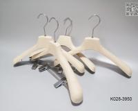 K028-3950紙漿衣架